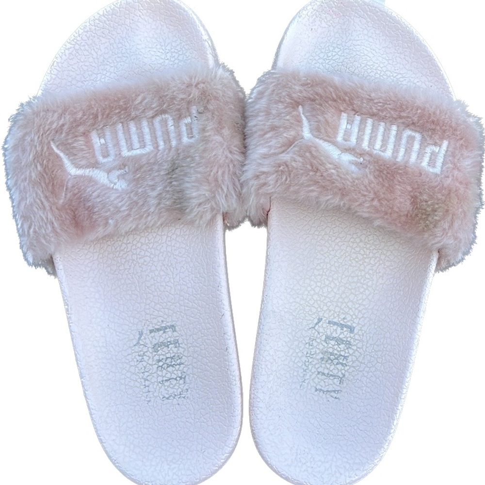 Rihanna FENTY PUMA Slides in Light Pink